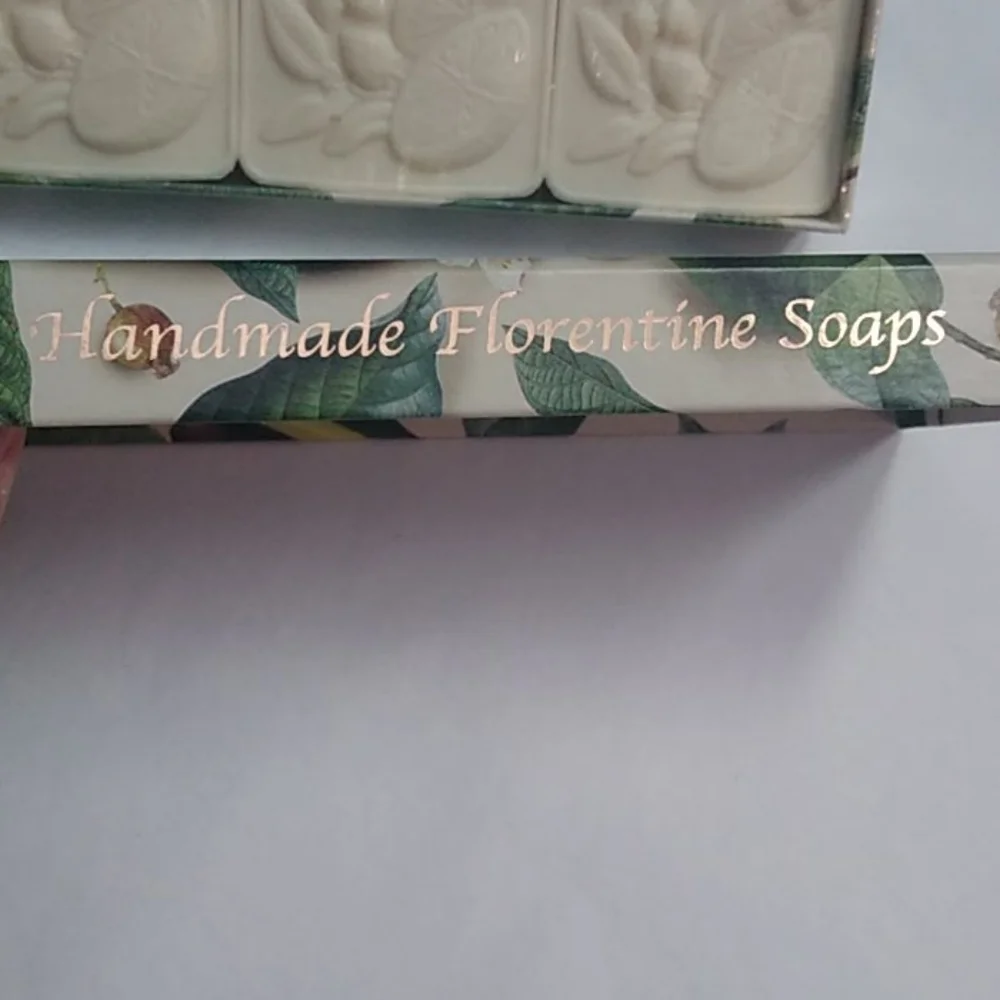 Avocado Soaps, Boxed Set of 3 bars